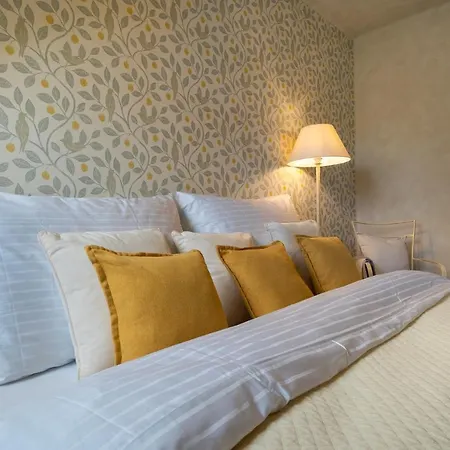 Boutique Soukenikuv Dum 4* 库特纳霍拉