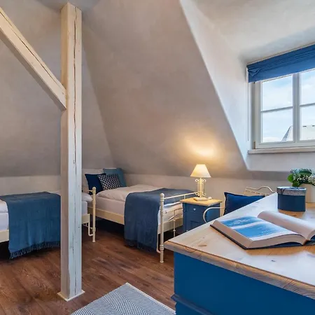 招待所 Boutique Soukenikuv Dum