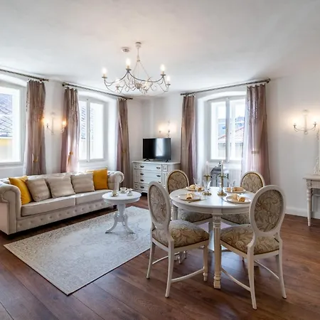 Boutique Soukenikuv Dum