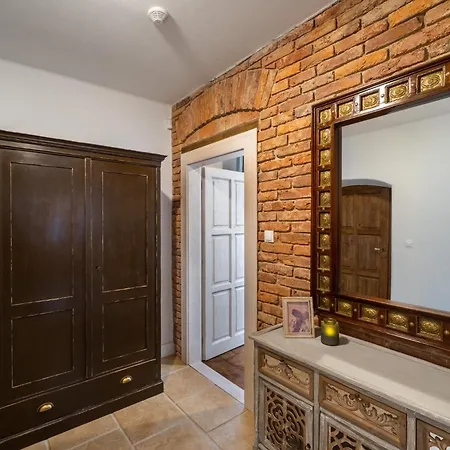 招待所 Boutique Soukenikuv Dum