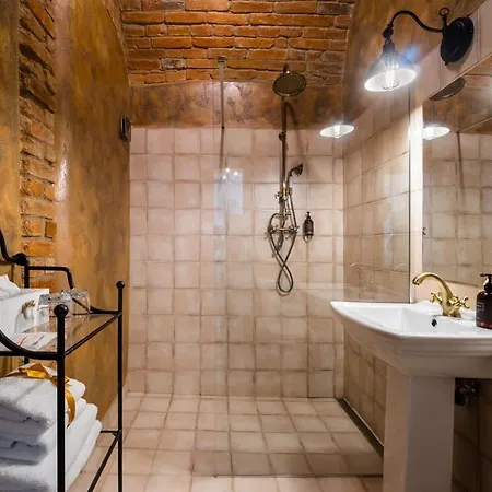 Boutique Soukenikuv Dum 4*