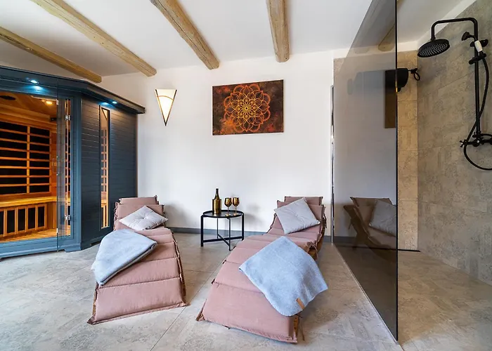 Boutique Soukenikuv Dum